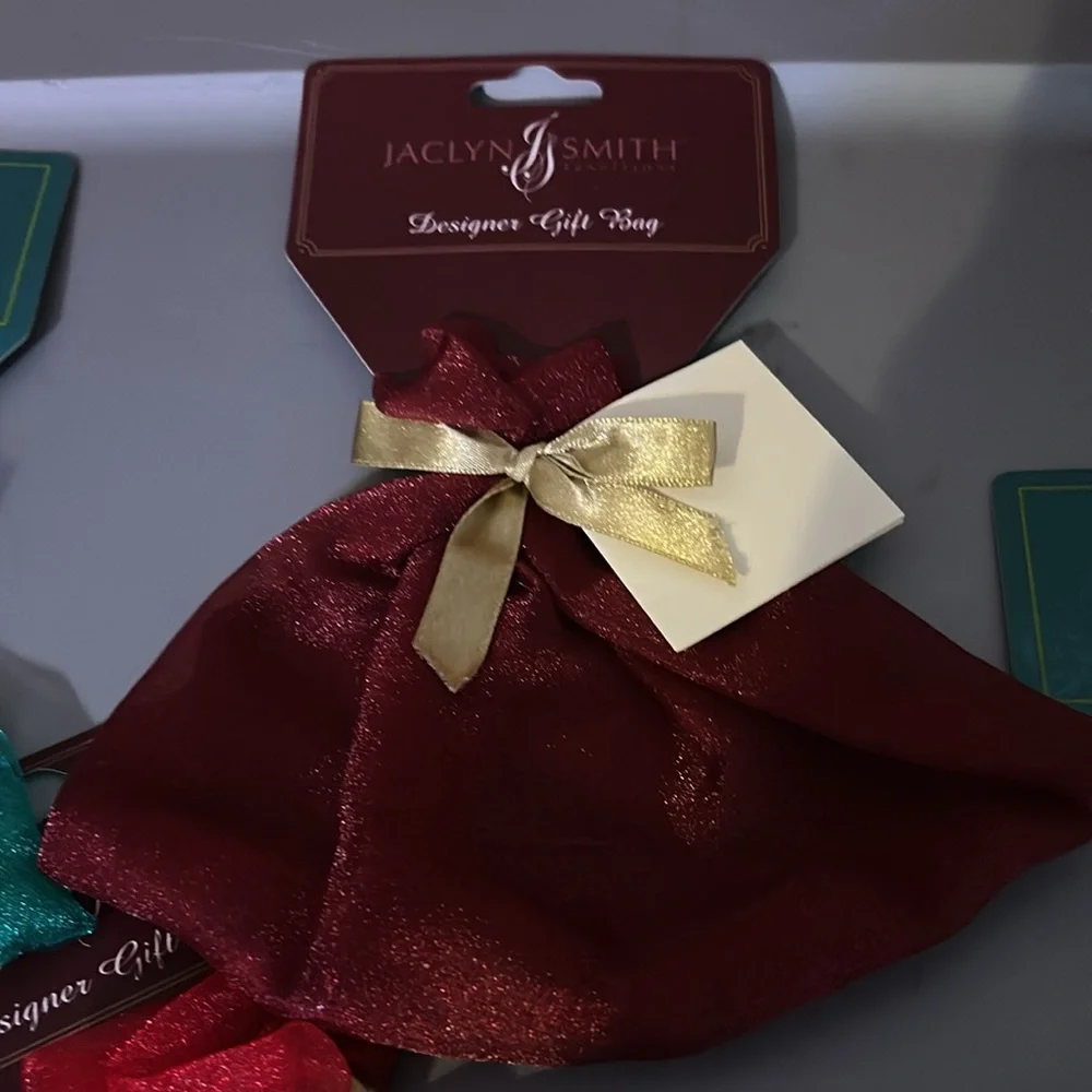 Jaclyn Smith Designer Gift Bags Set
